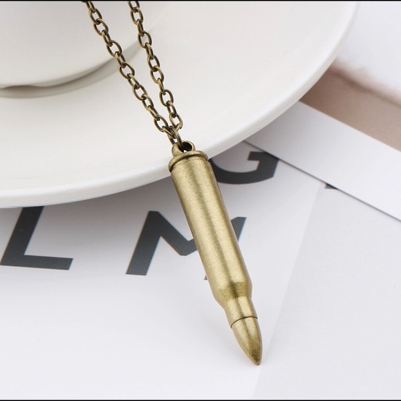 Jewelry - 2/$10 💕 Gold Bullet Necklace